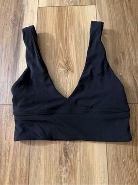 lululemon Align V-Neck Bra
Light Support, A/B Cup. Black.  Size 2